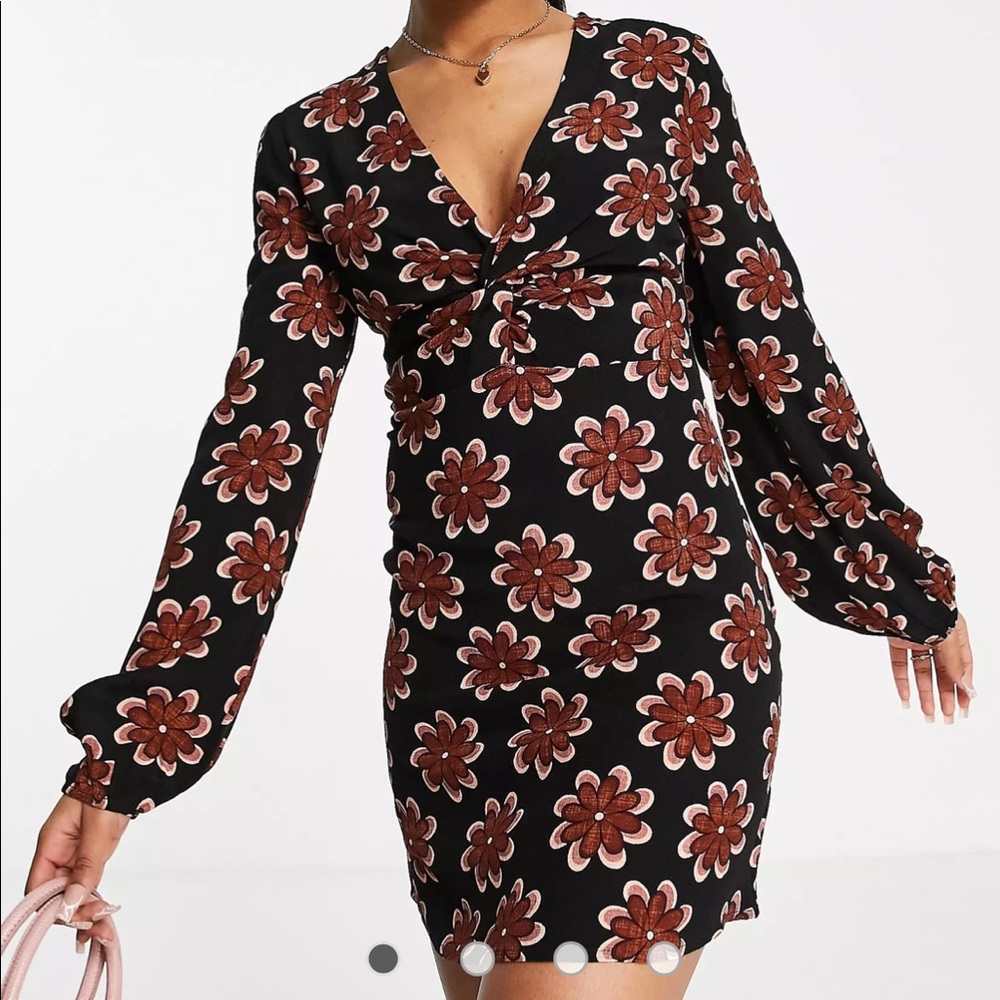 ASOS 70’s Floral V Neck Dress